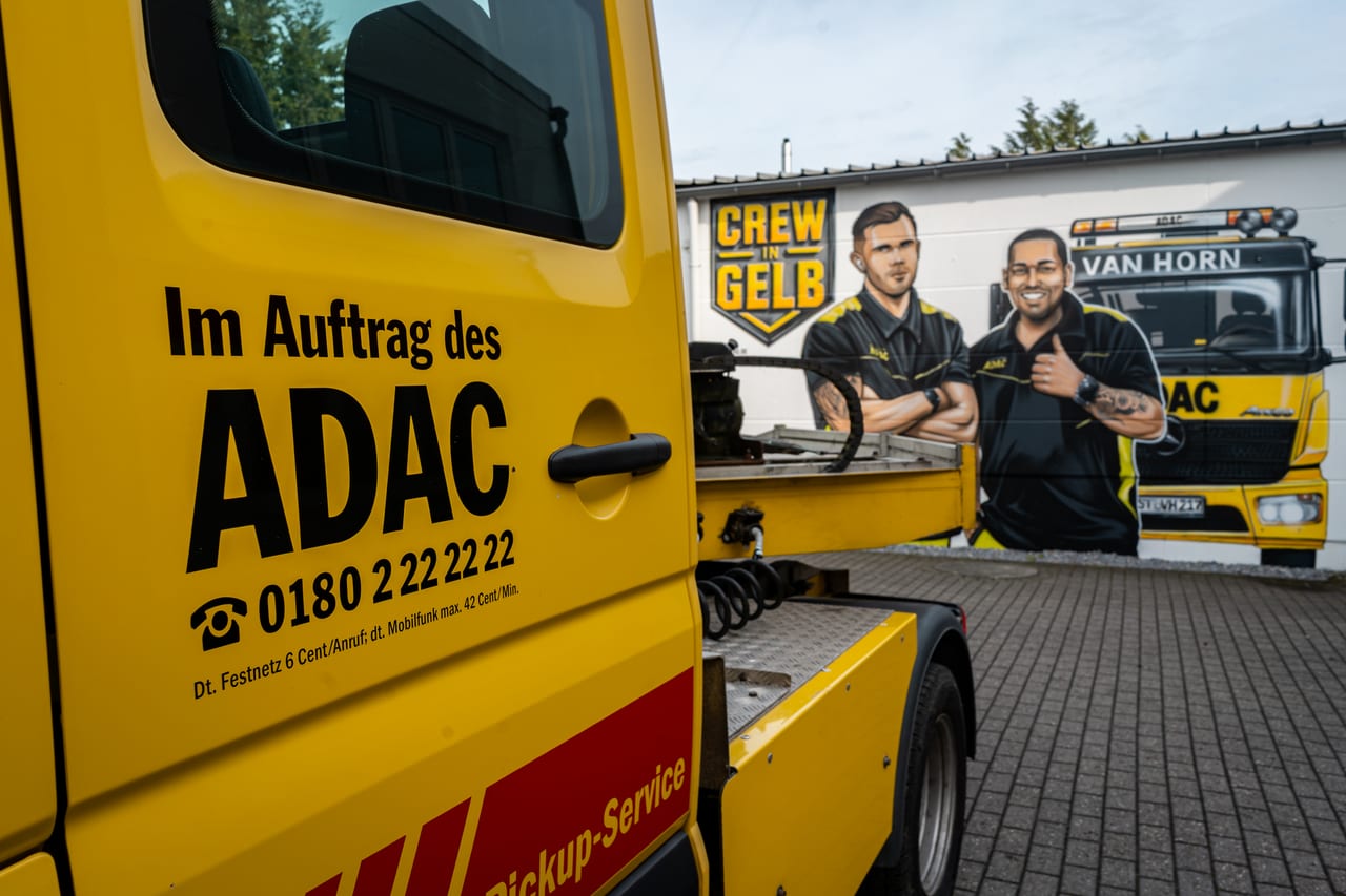 Mercedes-Benz Sprinter Minisattel (ST-VH-7777), Detailansicht 3